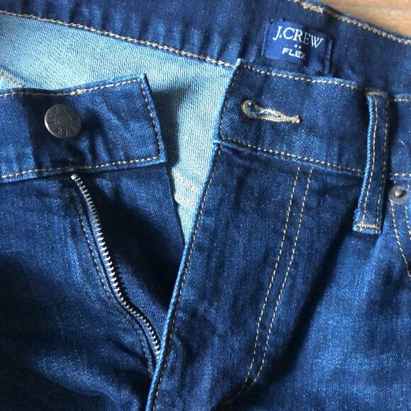 NWT J. Crew Flex Athletic blue jeans 30X32 - Picture 8 of 12